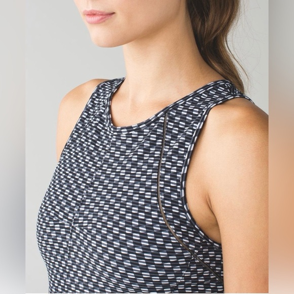 Lululemon Go Til Dawn Sleeveless Tennis Dress Size 6 - Picture 4 of 13